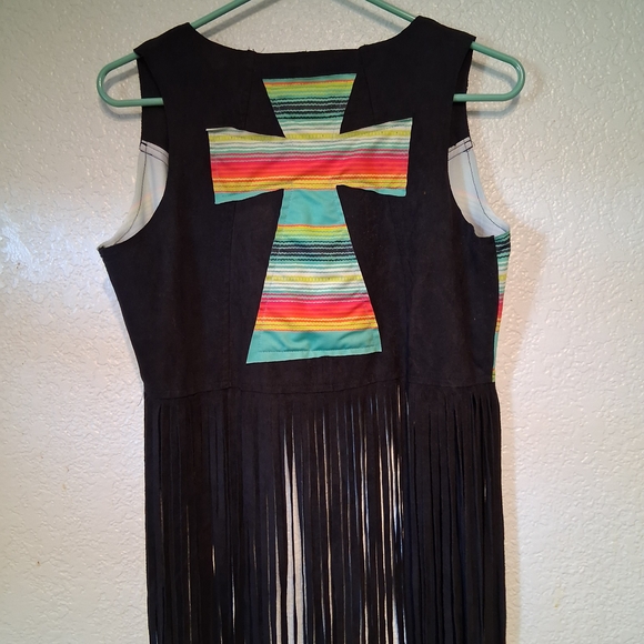 Crazy Train Graphic Black Top - Picture 2 of 3